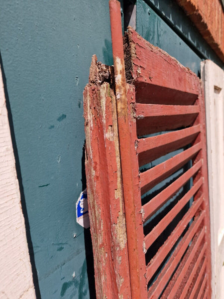 Vintage Single French Rustic Red Chippy Painted Wooden Louvered Shutter Doors