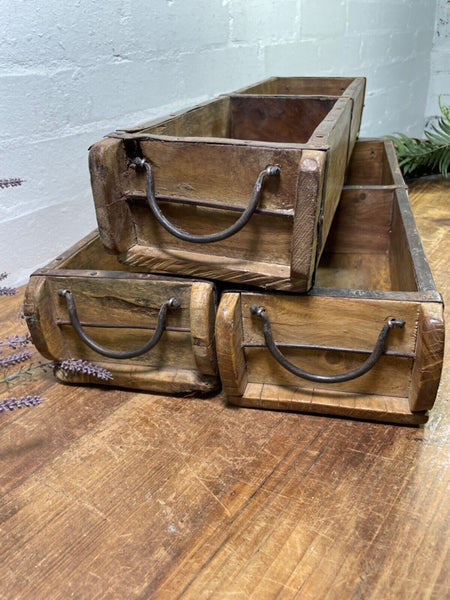 Vintage Rustic Wooden Double Brick Mould Display Shelf Storage Crate Planter
