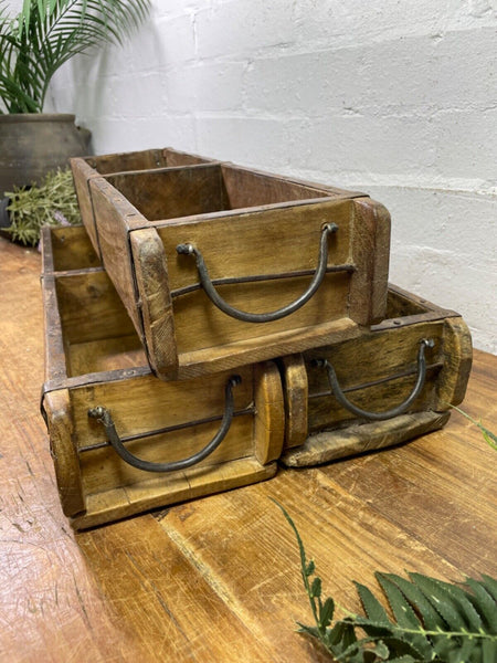 Vintage Rustic Wooden Double Brick Mould Display Shelf Storage Crate Planter