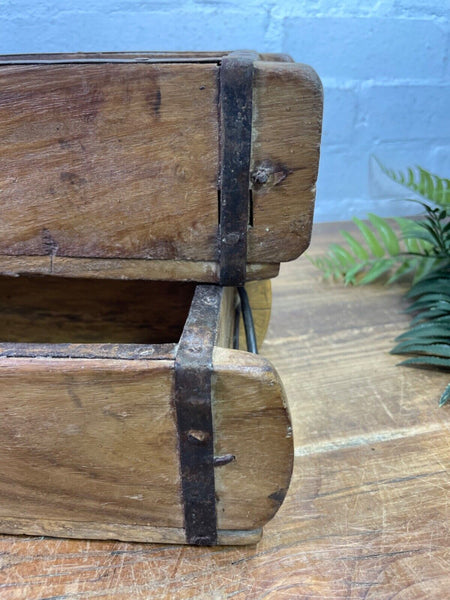 Vintage Rustic Wooden Double Brick Mould Display Shelf Storage Crate Planter