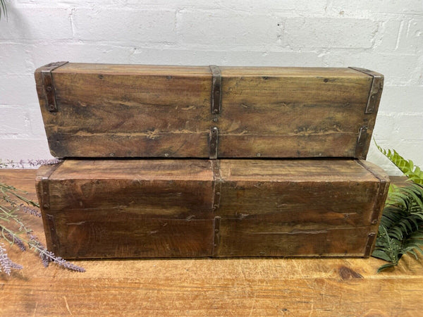 Vintage Rustic Wooden Double Brick Mould Display Shelf Storage Crate Planter