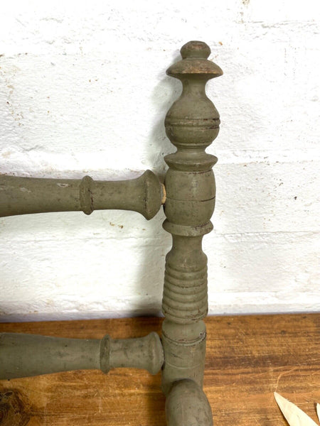 Antique French Wooden Turned Bobbin Bathroom Kitchen Towel Rail Holder