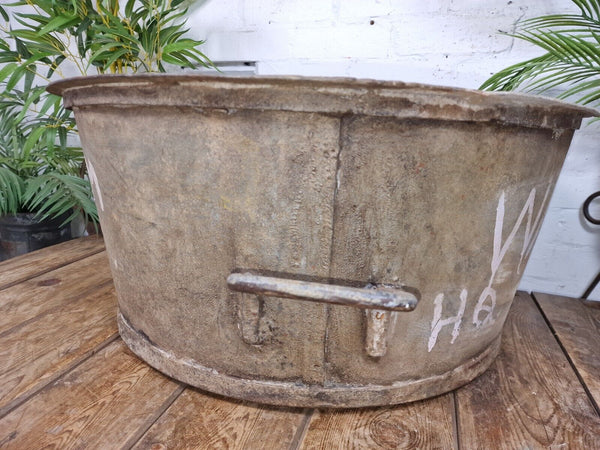 XL Large Round Galvanised Metal Feeder Trough Garden Planter Tub Wildlife Pond