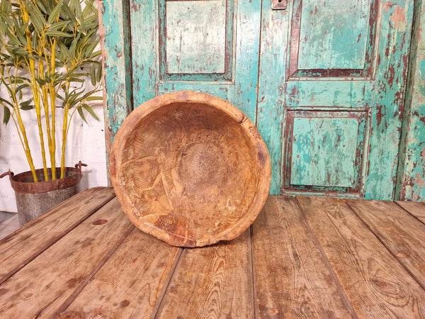 Large Antique Vintage Hand Turned Carved Primitive Dug Out Wooden Mortar