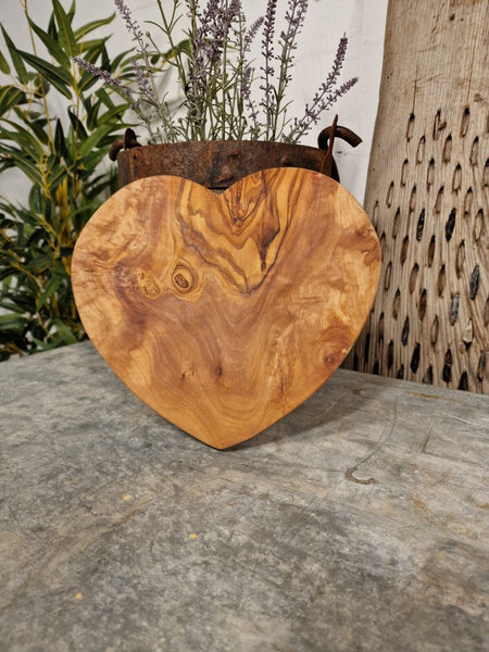 Hand Made Solid Olive Wood Heart Chopping Serving Board Platter