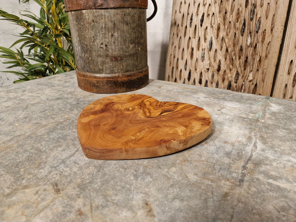 Hand Made Solid Olive Wood Heart Chopping Serving Board Platter