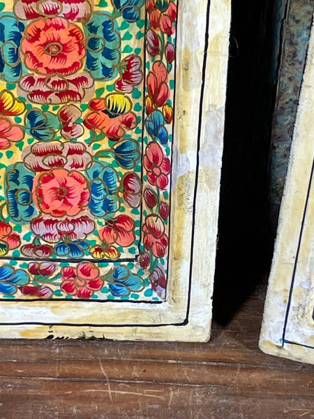 Vintage Original Kashmiri Hand Painted Floral Papier Mache Tray