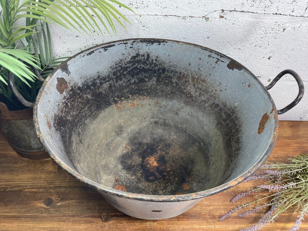 Large Vintage European Enamel Cauldron Log Basket Wildlife Pond Garden Planter