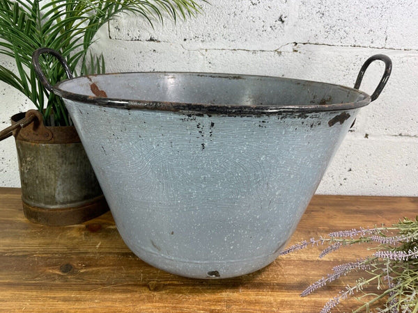 Large Vintage European Enamel Cauldron Log Basket Wildlife Pond Garden Planter