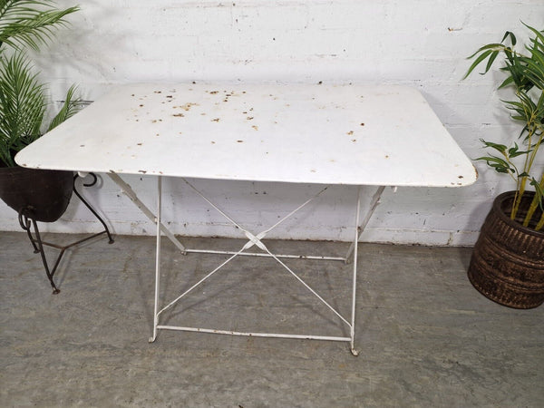 Vintage White French Rustic Metal Folding Bistro Garden Patio Wine Table