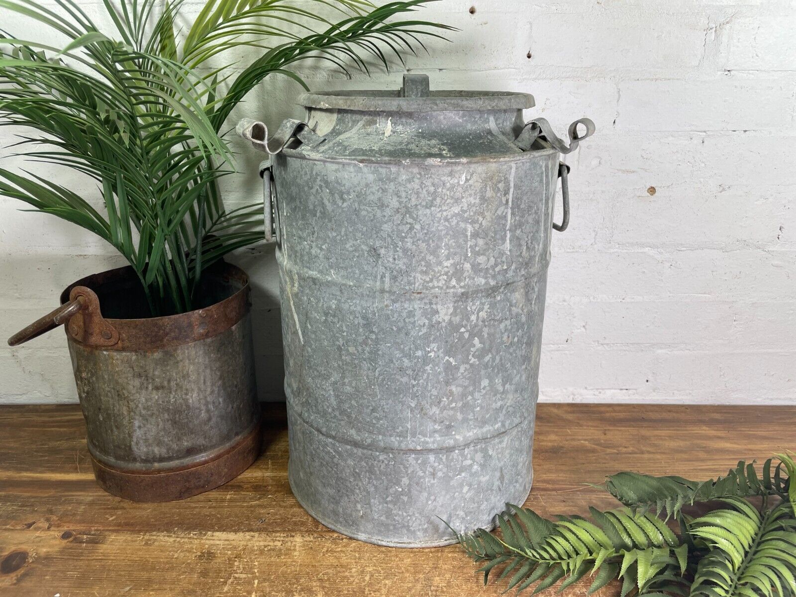 Vintage Large Rustic Galvanised French Milk Churn Garden Planter Wedding Prop