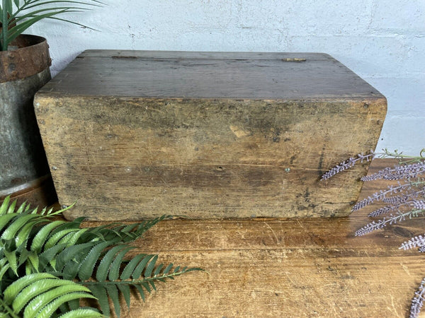 Antique Hardwood Indian Colonial Military Storage Trinket Box