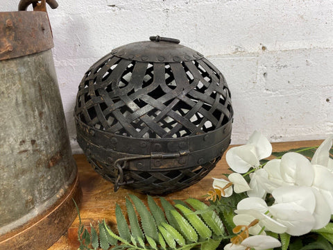 Rustic Handmade Metal Lattice Hanging Ball Candle Lantern