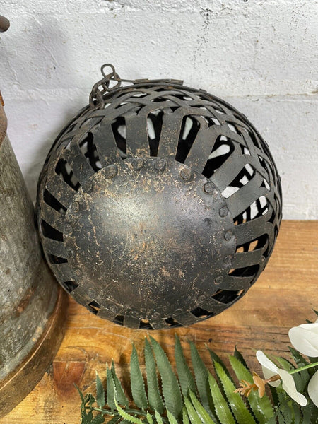 Rustic Handmade Metal Lattice Hanging Ball Candle Lantern