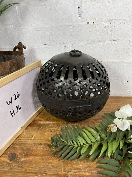 Rustic Handmade Metal Lattice Hanging Ball Candle Lantern