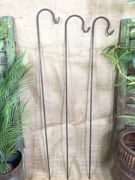 Rusty Rustic Heavy Duty Metal Crook Garden Lanter Hook Stake