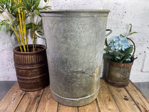 Vintage Large Heavy Duty Galvanised Feed Bin Garden Tub Pot Planter