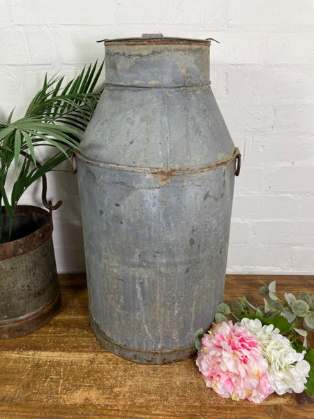 Vintage Large Rustic Galvanised Milk Churn Garden Planter Wedding Prop
