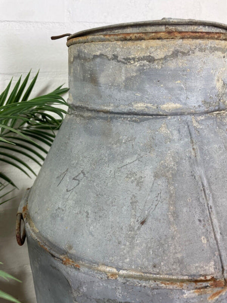 Vintage Large Rustic Galvanised Milk Churn Garden Planter Wedding Prop