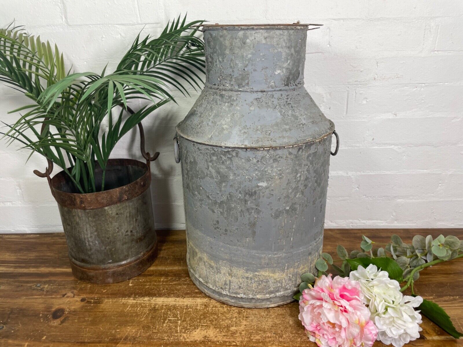 Vintage Large Rustic Galvanised Milk Churn Garden Planter Wedding Prop