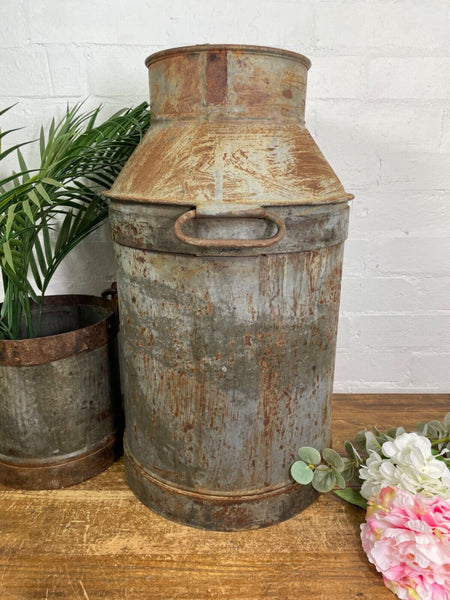 Vintage Large Rustic Galvanised Milk Churn Garden Planter Wedding Prop