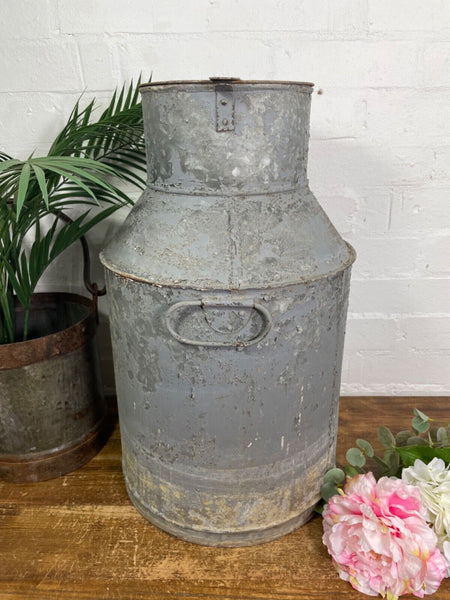 Vintage Large Rustic Galvanised Milk Churn Garden Planter Wedding Prop