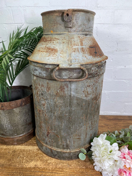 Vintage Large Rustic Galvanised Milk Churn Garden Planter Wedding Prop