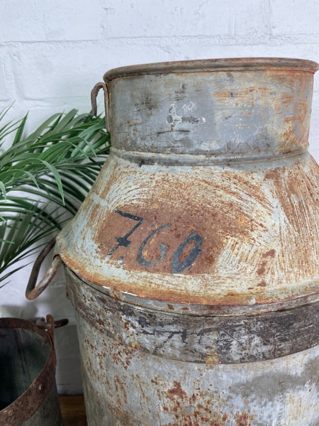 Vintage Large Rustic Galvanised Milk Churn Garden Planter Wedding Prop