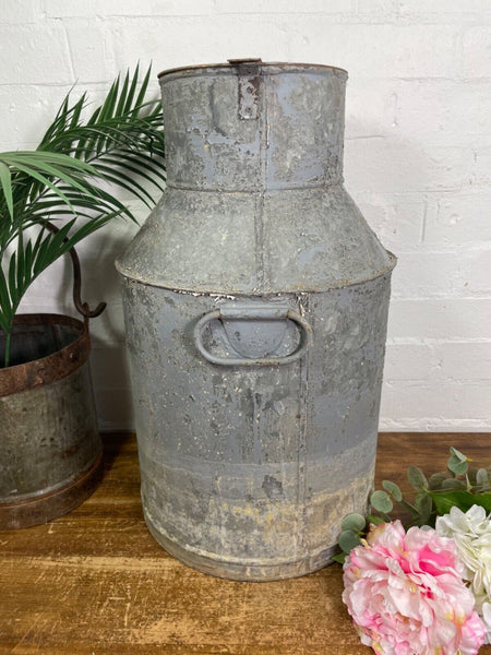 Vintage Large Rustic Galvanised Milk Churn Garden Planter Wedding Prop
