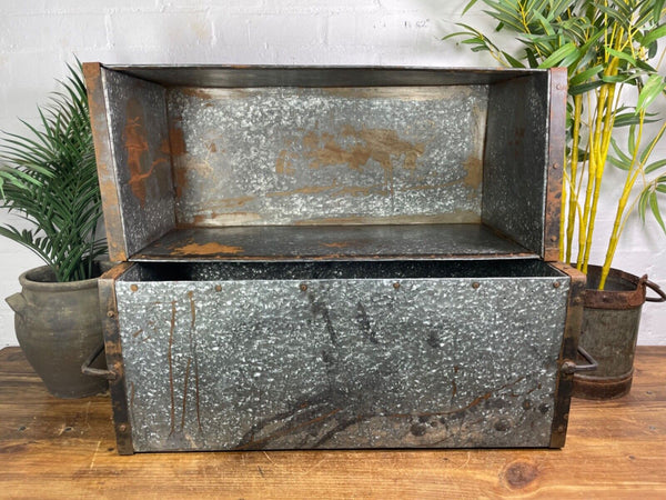 Vintage Reclaimed Galvanised Feeder Planter Trough Garden Planter Tub