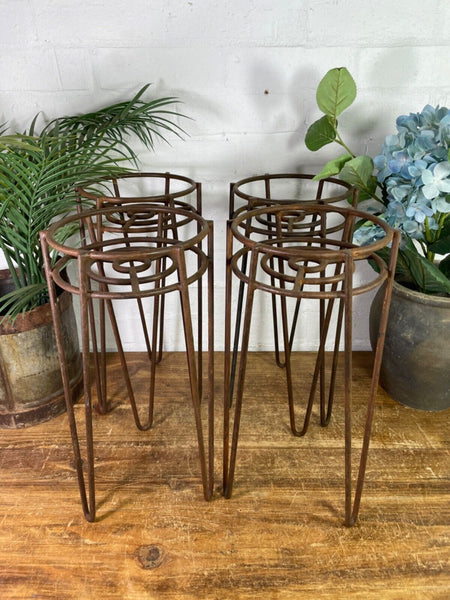 Rustic Reclaimed Heavy Duty Metal Plant Pot Holder Stand