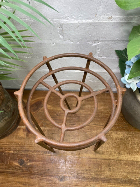 Rustic Reclaimed Heavy Duty Metal Plant Pot Holder Stand