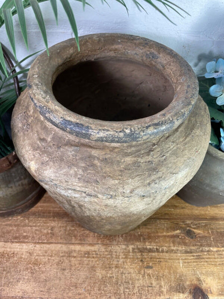 Vintage Rustic Antique Indian Clay Grain Storage Olive Jar Java Pot Urn