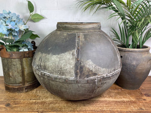 XL Large Vintage Rustic Hand Beaten Riveted Indian Water Pot Vase Garden Planter