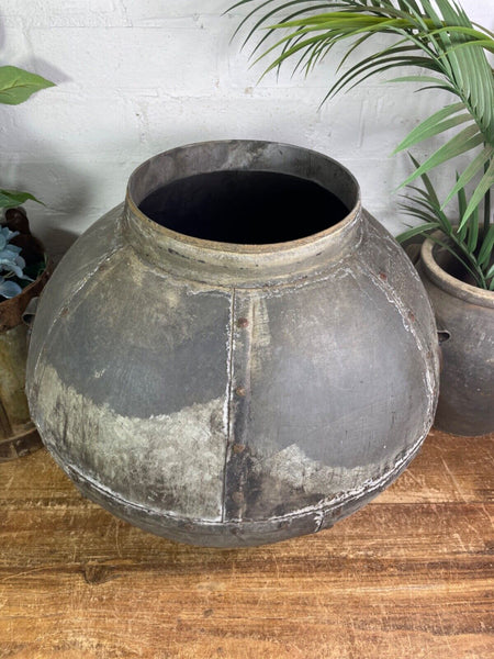 XL Large Vintage Rustic Hand Beaten Riveted Indian Water Pot Vase Garden Planter