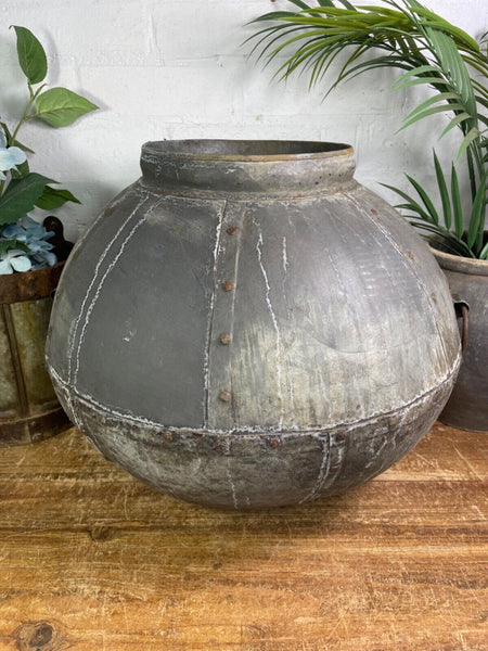 XL Large Vintage Rustic Hand Beaten Riveted Indian Water Pot Vase Garden Planter