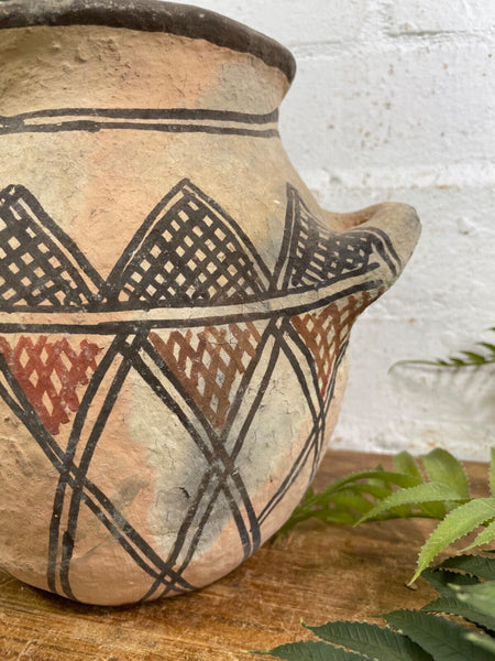 Vintage Moroccan Hand Made Rustic Wabi Sabi Berber Rif Pot Dry Flower Vase