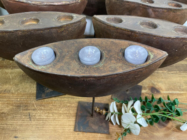 Vintage Rustic Hand Made Metal Iron Candle Tea Light Holder Stand Sculpture