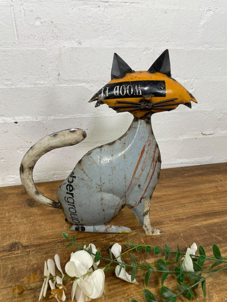 Hand Made Reclaimed Recycled Metal Oil Drum Paint Tin Pussy Cat Sculpture Garden