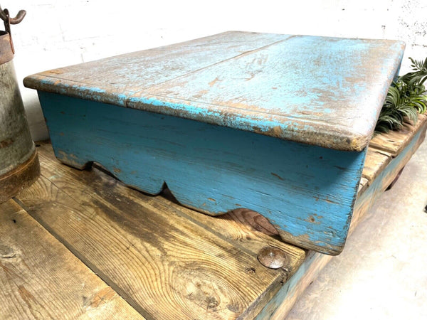 Vintage Rustic Solid Wooden Serving Platter Tray  Low Table Stand Chopping Board