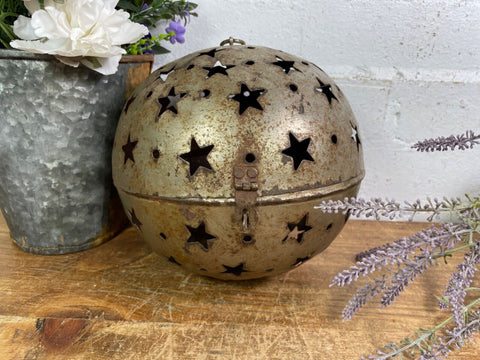 Vintage Rustic Reclaimed Metal Iron Hanging Candle Holder Lantern Wedding Prop