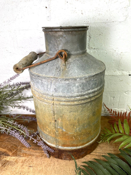 Vintage Small Rustic Galvanised Milk Churn Garden Planter Wedding Prop