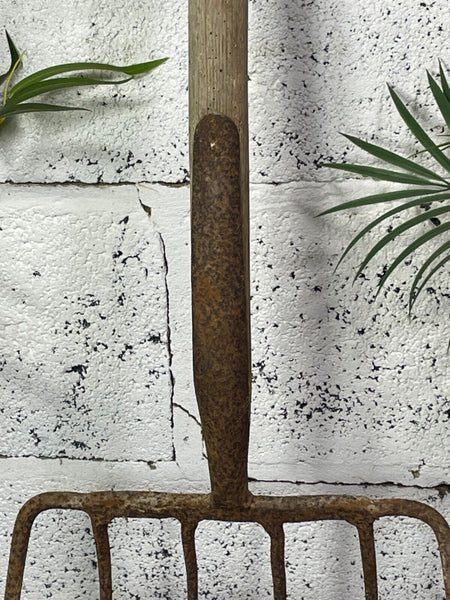Antique Vintage Hay Pitch Fork Farming Agricultural Garden Tool Display Props