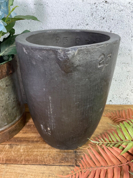 Vintage Rustic Smelting Casting Crucible Plant Pot Garden Planter