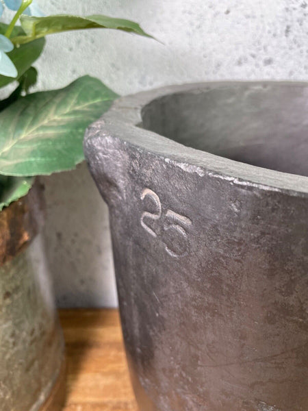 Vintage Rustic Smelting Casting Crucible Plant Pot Garden Planter