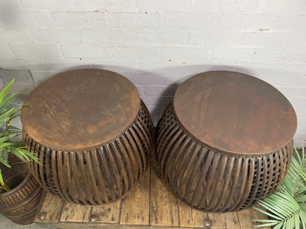 Rustic Hand Made Metal Barrel Garden Patio Side Drinks Table Plant Stand