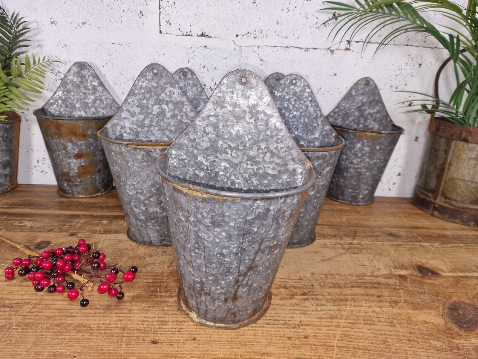 Vintage Rustic Reclaimed Galvanised Half Bucket Wall Planter Plant Pot Garden