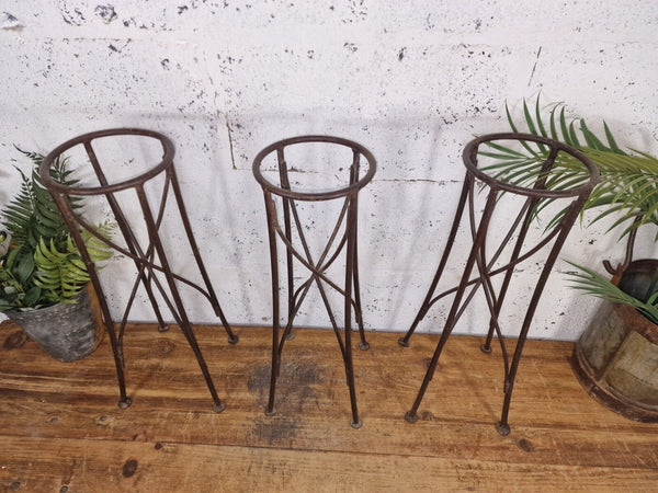 Rustic Reclaimed Heavy Duty Metal Plant Pot Holder Stand
