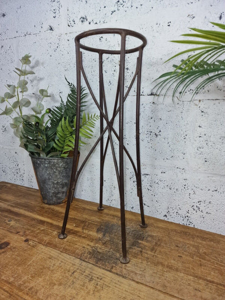 Rustic Reclaimed Heavy Duty Metal Plant Pot Holder Stand
