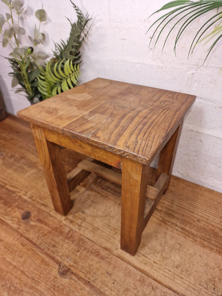 Vintage Reclaimed  Rustic Hand Made Small Side Lamp Table Plant Stand Stool